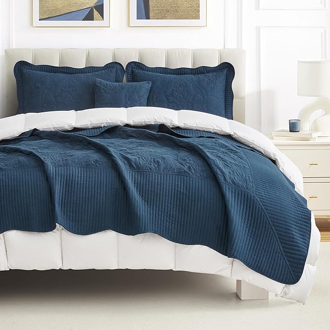 CHIXIN Bedspread Coverlet Quilt Set Full Size - Lightweight Bedding Cover - Beautiful Stitching - 5 Piece Reversible Bedspread - Gorgeous Damask Paisley Pattern (Full, Navy)