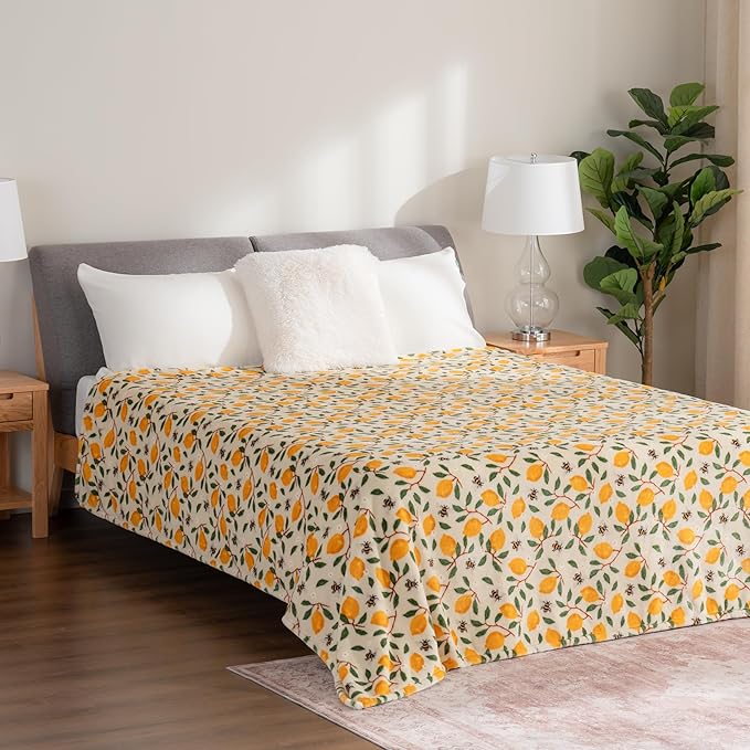 Berkshire Blanket-Classic Heavyweight Soft Printed VelvetLoft® Plush Blanket, Full/Queen Size Soft Fuzzy Warm Blanket for Couch Sofa Bed, Lemons and Bees Yellow, 90in x 90in