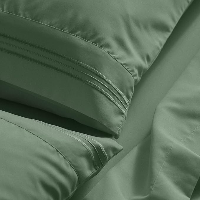 Mellanni Queen Sheet Set - 6-Piece Iconic Collection Bedding, (Including 4 Pillowcases), 21-Inch Extra Deep Pocket, Easy Care, Ultra Soft, Cooling Sheets, Brushed Microfiber - Sage