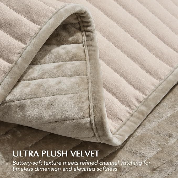 EVERGRACE Velvet Quilt Set King Size, Luxurious Soft Striped Channel Bedding Set, Lightweight Velvet Comforter for All Season, Oversized Bedspread Coverlet with 2 Matching Shams, Sand Dune
