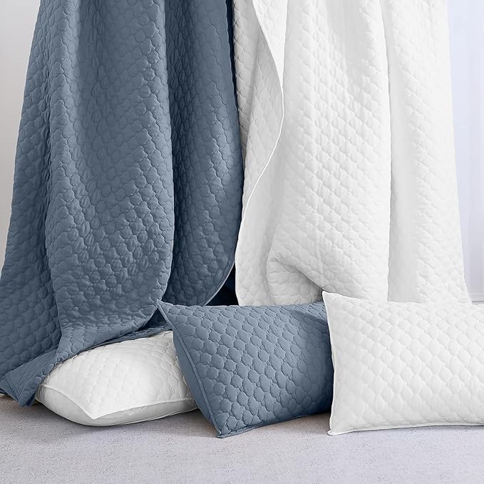 HORIMOTE HOME Quilt King Size Dusty Blue, Lightweight Quilt for Summer Ultra-Soft Microfiber Modern Style Quilted Clouds Pattern Bedspread Quit Set 3 Pieces(1 Quilt and 2 Pillow Shams)