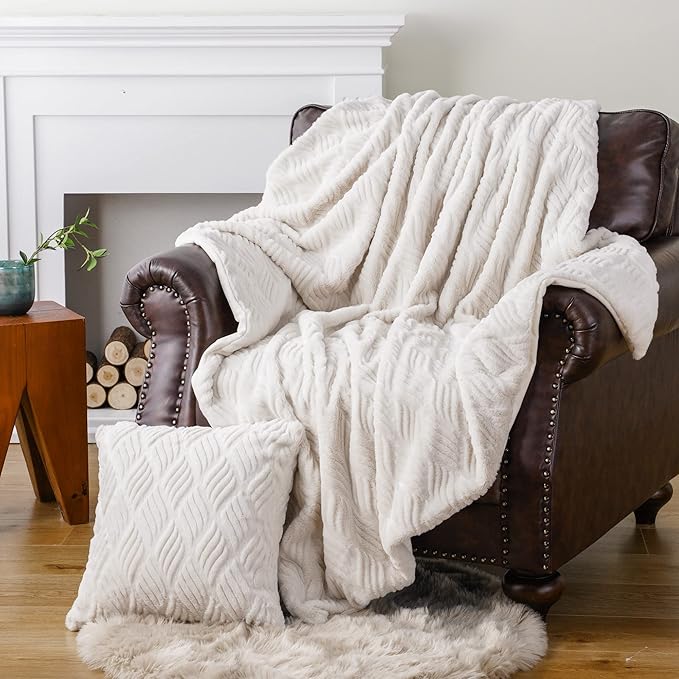 BATTILO HOME White Faux Rabbit Fur Blanket for Bed, Large Cream Faux Fur Throw Blanket 60"x80" with 1 Fur Pillow Cover 18"x18", Comfy Soft Cozy Mink Blanket for Couch