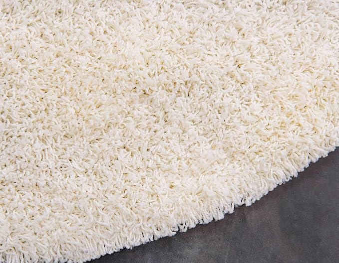 Unique Loom Solid Shag Collection Area Rug (8' Round, Pure Ivory)