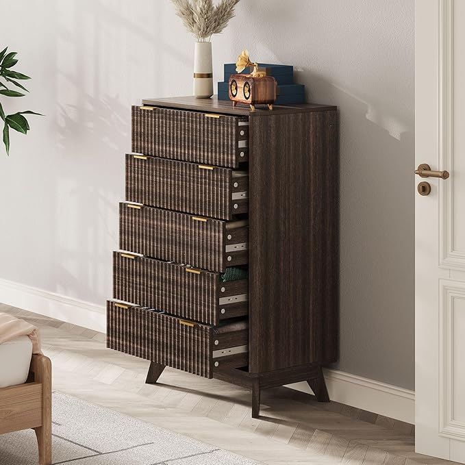 43'' Hight 5 Drawers Dresser for Bedroom,Modern Fluted Vertical Chest with Rounded Corners,Fluted Dresser for Living Room,Hallway, Walnut