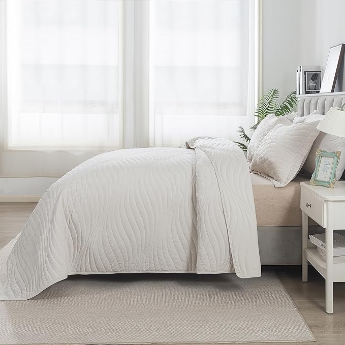 HoneiLife King Quilt Bedding Set - Velvet Quilt Sets 3-Pieces, Lightweight Bedspreads Solid Coverlets Retro Bed Cover Quilt King Size All Season Quilts, Nature White