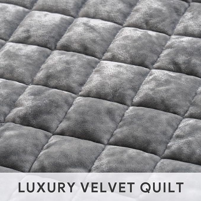RECYCO Luxury Velvet Quilt Set King Size, Lightweight Velvet Comforter Set, Oversized Bedspread Coverlet Quilted Bedding Set, with 2 Matching Pillow Shams, for All Season, Gray