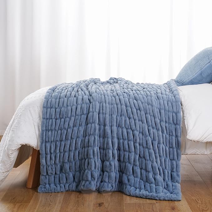 BATTILO Soft Faux Fur Blanket, Large Double Sided Super Soft Fur Blankets and Throws Faux, Bluish Grey Throw Blanket Cozy Blanket Minky Blanket for Bed, Living Room, 60x80 Inches