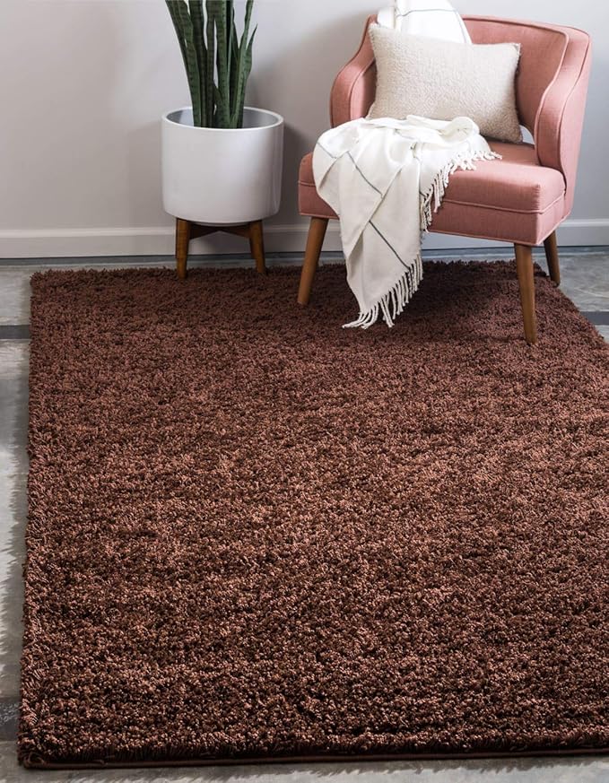 Unique Loom Solid Shag Collection Area Rug (7' 1" x 10' Rectangle, Chocolate Brown)