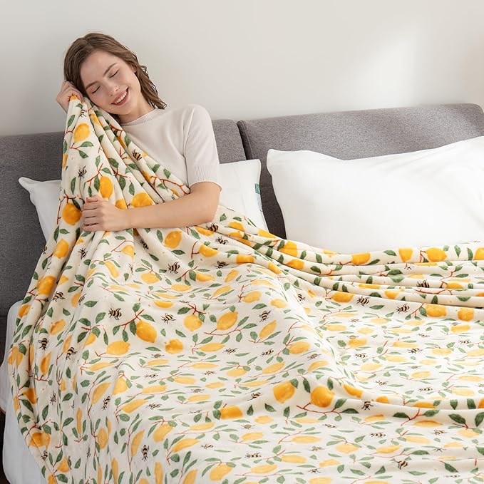 Berkshire Blanket-Classic Heavyweight Soft Printed VelvetLoft® Plush Warm Blanket, Twin Size Soft Fuzzy Blanket for Couch Sofa Bed, Lemons and Bees Yellow, 60in x 90in