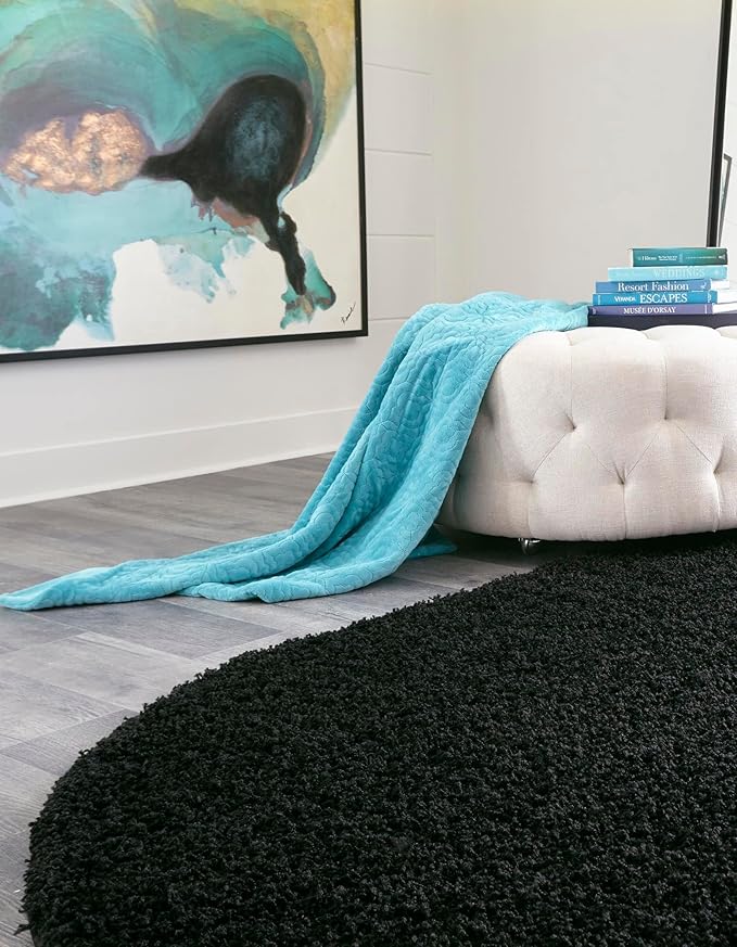 Unique Loom Solid Shag Collection Area Rug (3' 3" x 5' 3" Oval, Jet Black)