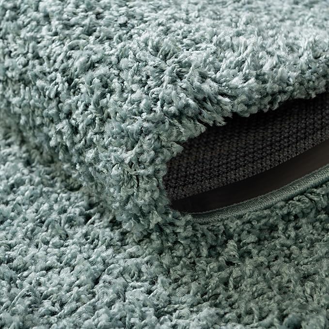 Unique Loom Solid Shag Collection Area Rug (6' 1" x 9' Rectangle, Light Slate Blue)