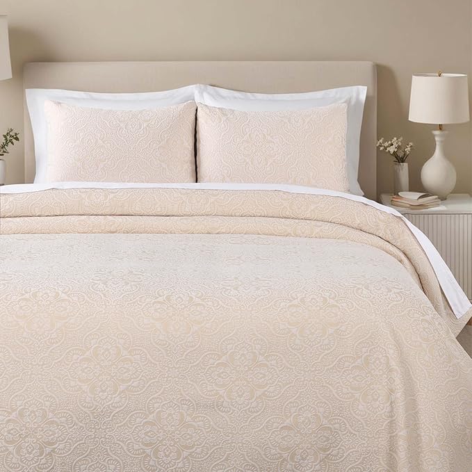 Superior 3 Piece Bedspread Set, Home Bed Decor, Decorative Bed Spread, 2 Pillow Shams, Medium Weight Blanket, Floral Matelasse Coverlet, Bedding Essentials, Enzy Collection, California King, Ivory