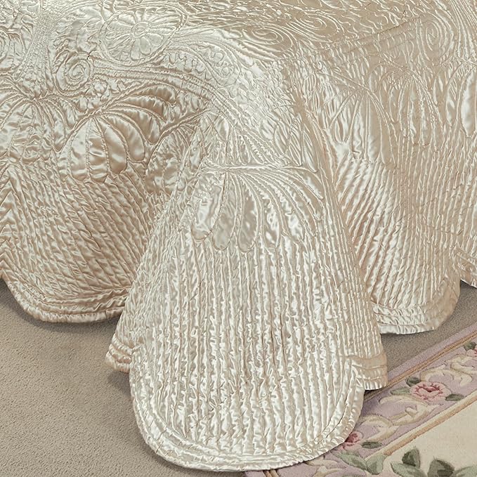 Touch of Class Portia Luxury Bedding | Neutral Pearl | Premier Quilted Polyester Satin | Romantic Hand Guided Machine Quilted Scroll Design 3 Piece Set: Full Oversized Bedspread & 2 Standard Shams