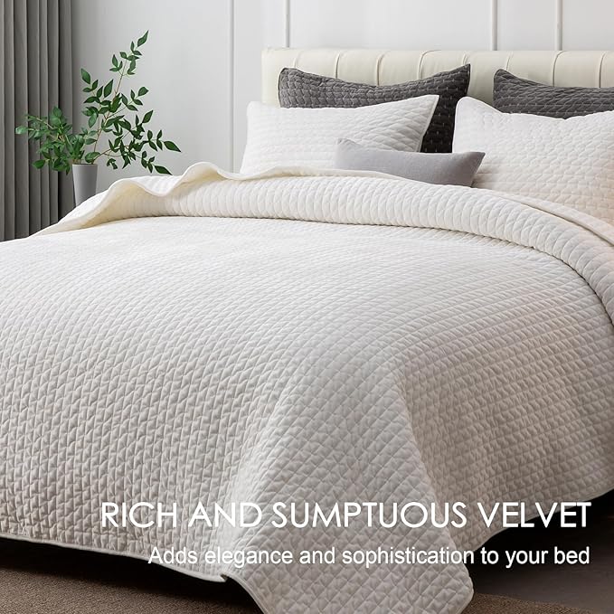 Powdion Velvet Quilt King Size,Bedspread Quilted Bedding Set, Luxurious Soft Coverlet Set Lightweight Velvet Comforter for All Season with 2 Pillow Shams, Striped Quilt Set, 96x106 Cream White