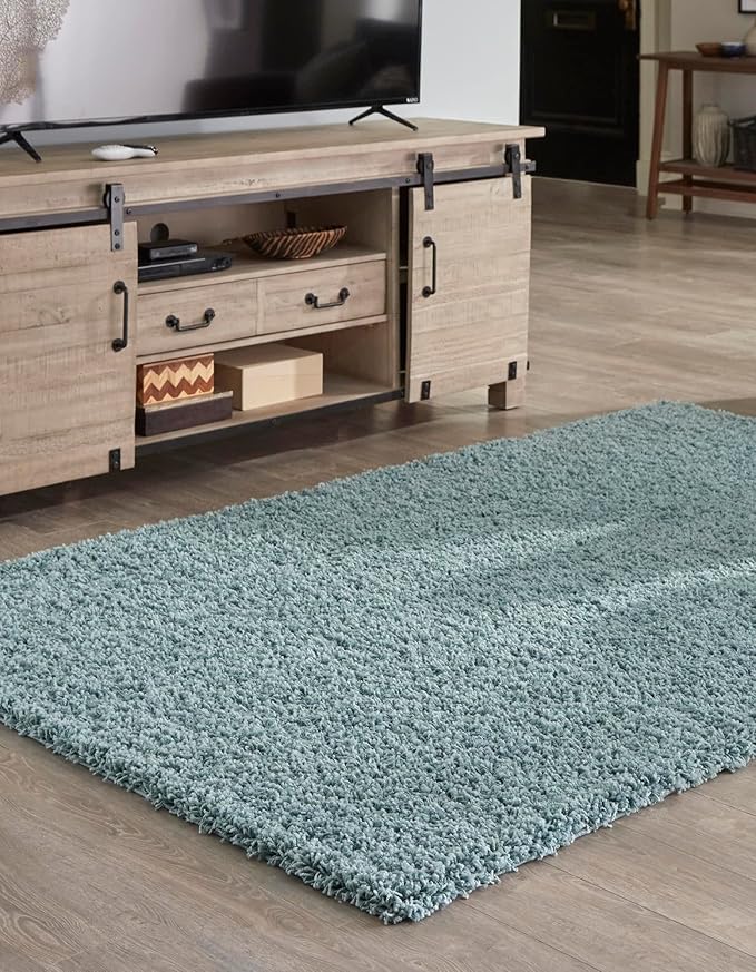 Unique Loom Solid Shag Collection Area Rug (6' 1" x 9' Rectangle, Light Slate Blue)