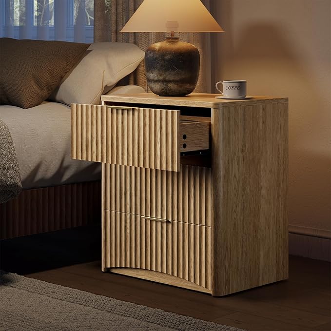 Evermagin Fluted Nightstand, Natural Oak Bedside Table with 3 Drawers, Wood End Table with Storage Mid Century Modern, Large Night Stand for Bedroom