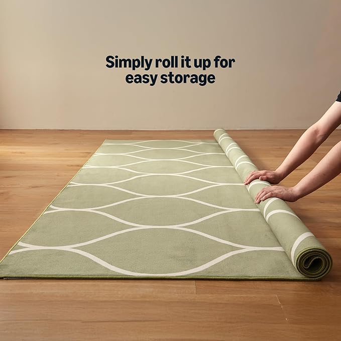 Amazon Basics Thin Indoor Area Rug, Geometric Printed Washable Home Decor Carpet for Living Room Bedroom, 6' W × 9' L, Green Geometric