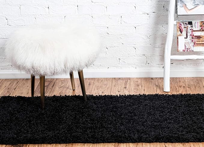 Unique Loom Solid Shag Collection Area Rug (2' 6" x 16' 5" Runner, Jet Black)