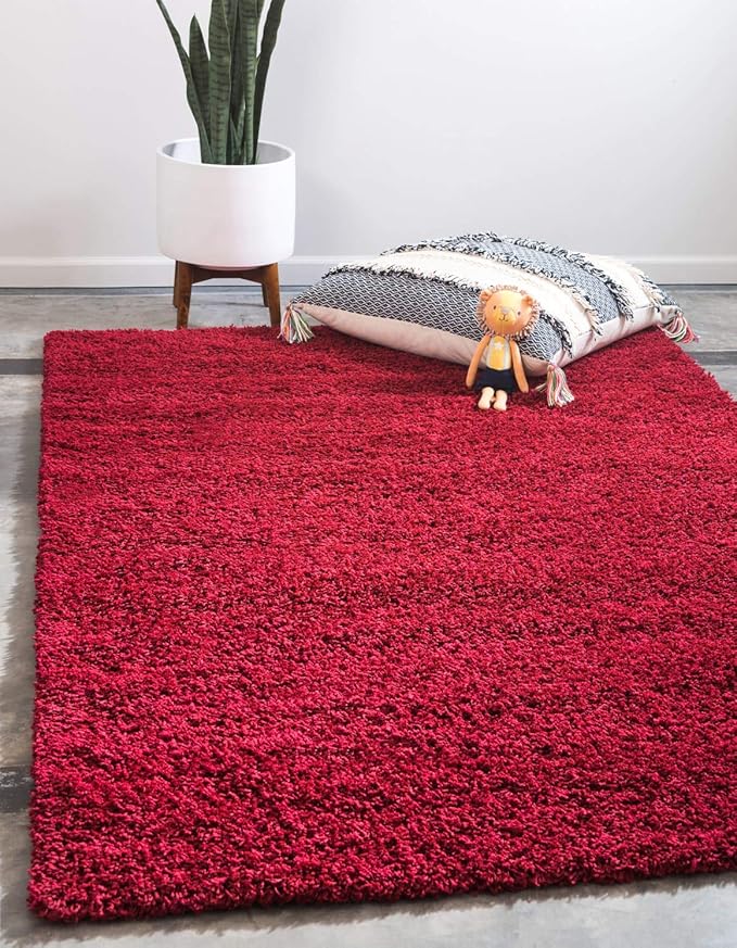 Unique Loom Solid Shag Collection Area Rug (7' 1" x 10' Rectangle, Cherry Red)