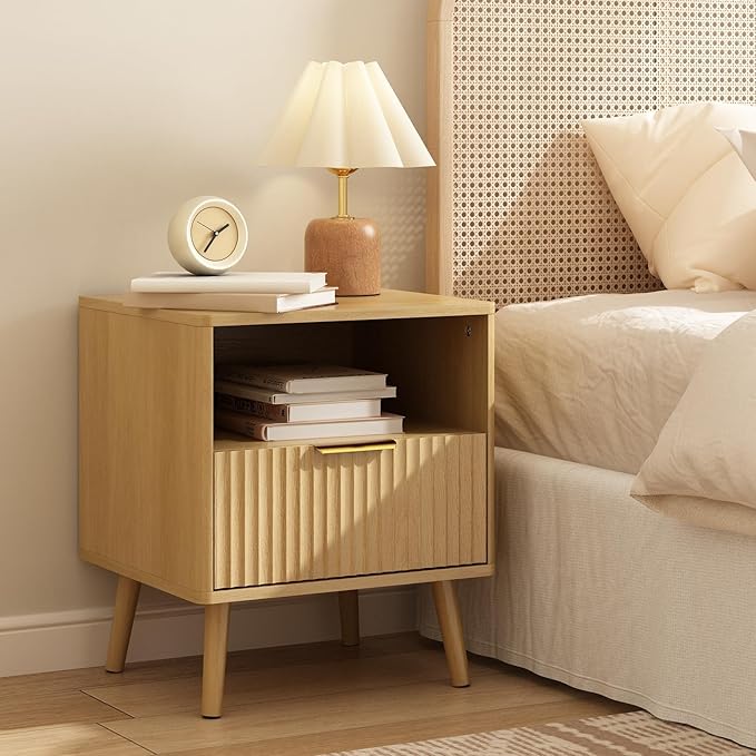 CARPETNAL Fluted Nightstand Set of 2, Oak Bedside Table with Drawer and Storage Shelf, Wood End Table Mid Century Night Stands for Bedroom Living Room