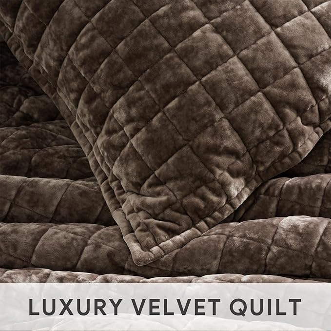 RECYCO Luxury Velvet Quilt Set Full Queen Size Bedding Sets, Ultra Soft Velvet Comforter Set, Lightweight Channel Box Stitch Oversized Bedspread Coverlet for All Season, with 2 Shams, Walnut Brown