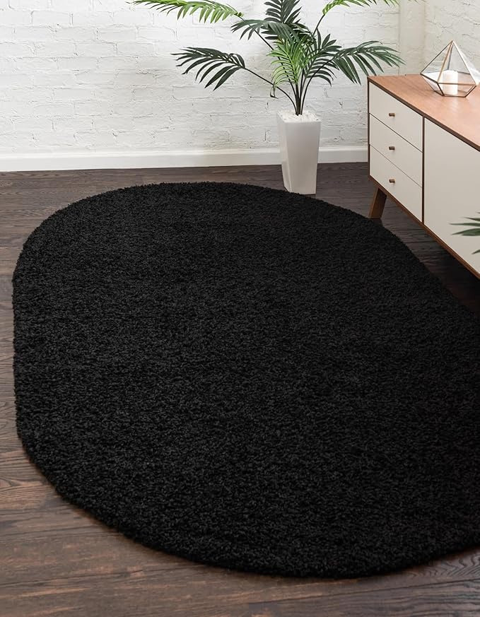 Unique Loom Solid Shag Collection Area Rug (5' 1" x 8' Oval, Jet Black)