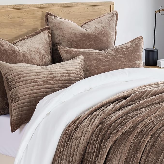 EVERGRACE Velvet Quilt Set King Size, Luxurious Soft Striped Channel Bedding Set, Lightweight Velvet Comforter for All Season, Oversized Bedspread Coverlet with 2 Matching Shams, Mocha Brown