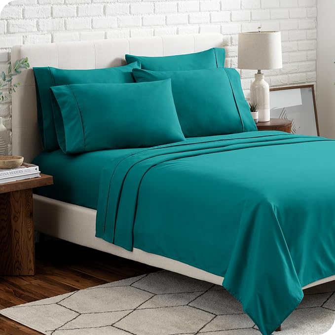 Bare Home Hotel Luxury Queen Sheet Set, Extra Soft - 6 Piece Set - Deep Pockets - Easy Fit - Cooling & Breathable - Wrinkle, Fade, Stain Resistant - Includes 4 Pillowcases (Queen, Emerald)