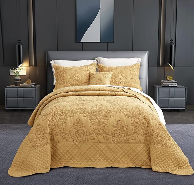CHIXIN Bedspread Coverlet Quilt Set Full Size - Lightweight Bedding Cover - Beautiful Stitching - 5 Piece Reversible Bedspread - Luxury Damask Paisley Pattern (Full, Honey-Gold)
