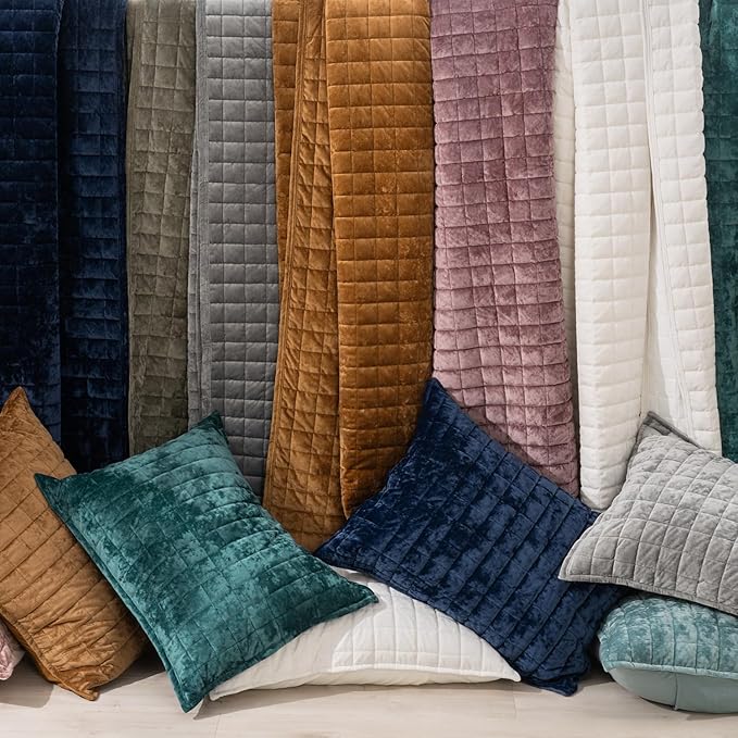 RECYCO Luxury Velvet Quilt Set Full Queen Size, Lightweight Velvet Comforter Set, Oversized Bedspread Coverlet Quilted Bedding Set, with 2 Matching Pillow Shams, for All Season, Aqua Green