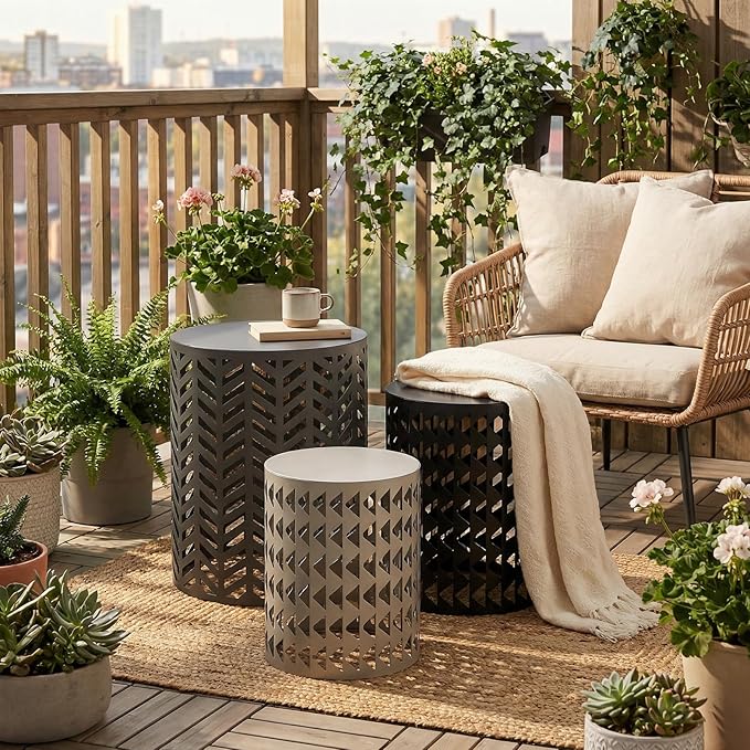 Nesting Outdoor Side Table, Small Round Metal Coffee Tables Set of 3, Stacking End Table for Garden Apartment Small Space, 176lbs, Bedside Tables, Nightstand, Plant Stand