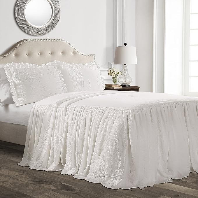 Lush Decor Ruffle Skirt Bedspread Set - 3-Piece Luxurious Farmhouse Bedding - Elegant Ruffle Detail - Timeless Style - Soft Lightweight Sheets - King, White
