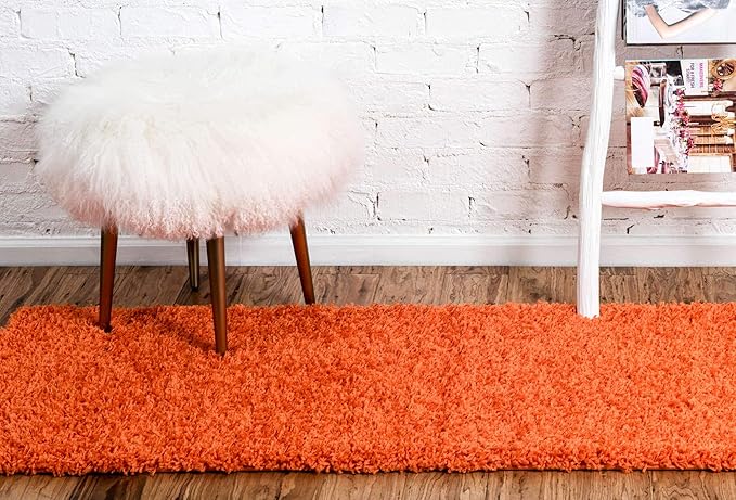 Unique Loom Solid Shag Collection Area Rug (2' 6" x 19' 8" Runner, Tiger Orange)