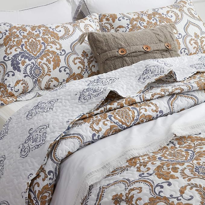 CHIXIN Full Size Bedspread Quilt - Luxury Collection - European Damask Paisley Pattern - Classic & Gorgeous Bedding Cover, Lightweight, Ultra Soft, 5 Piece, 100% Microfiber, White/Khaki/Grey
