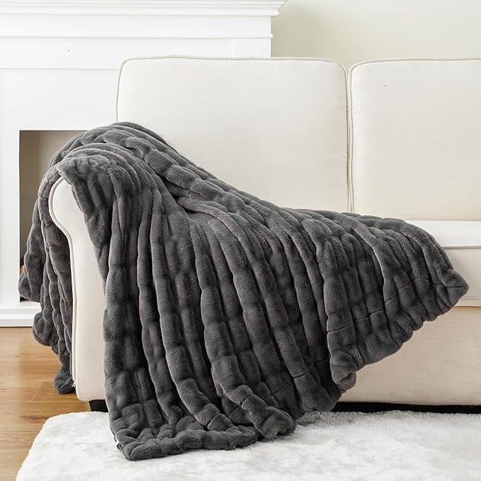 BATTILO HOME Luxury Faux Fur Blanket for Couch, Double Side Ruched Rabbit Fur Blanket Supper Soft Throw Blankets for Bed, Cozy Blanket, 50“x60
