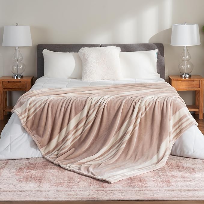 Berkshire Blanket-Classic Heavyweight Warm Soft Printed VelvetLoft® Plush Blanket, King Size Soft Fuzzy Blanket for Couch Sofa Bed, Stripe Cream, 90in x 108in