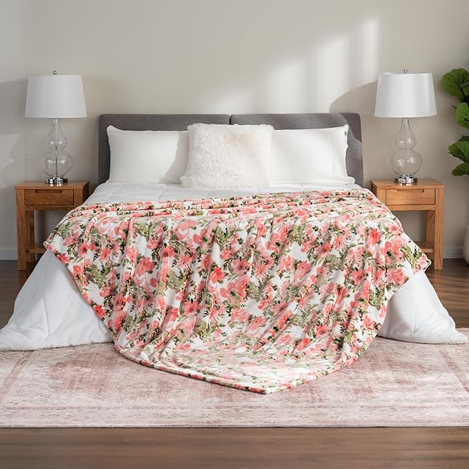 Berkshire Blanket-Classic Heavyweight Warm Soft Printed VelvetLoft® Plush Blanket, King Size Soft Fuzzy Blanket for Couch Sofa Bed, Abstraction Pink Green, 90in x 108in