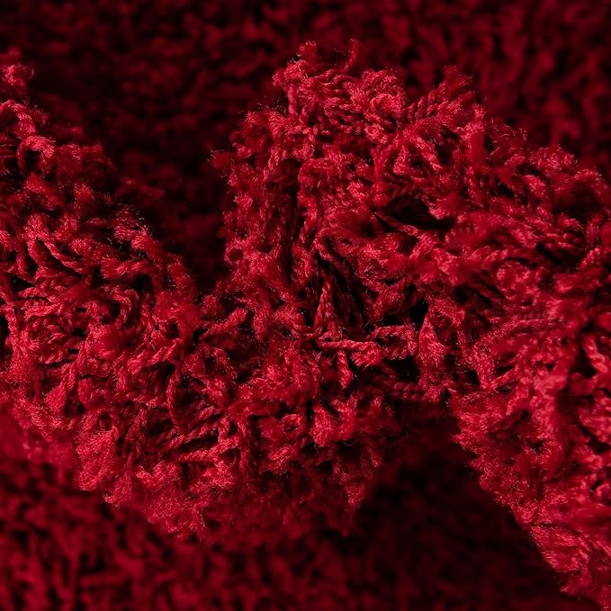 Unique Loom Solid Shag Collection Area Rug (8' Round, Cherry Red)