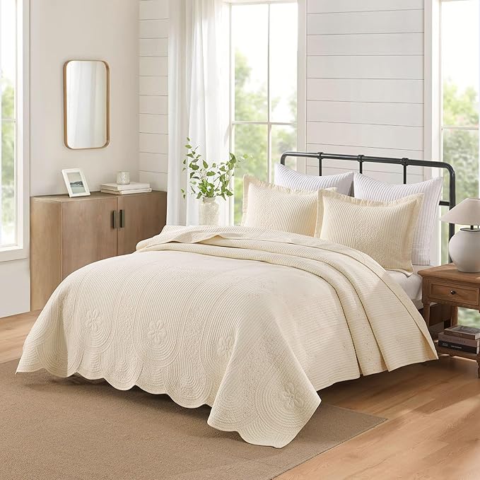 MarCielo 100% Cotton Quilt Set Lightweight Bedspread with Scalloped Edge, Farmhouse Vintage Bedding, All Season Use(Tu Beige,King (112"x102"))