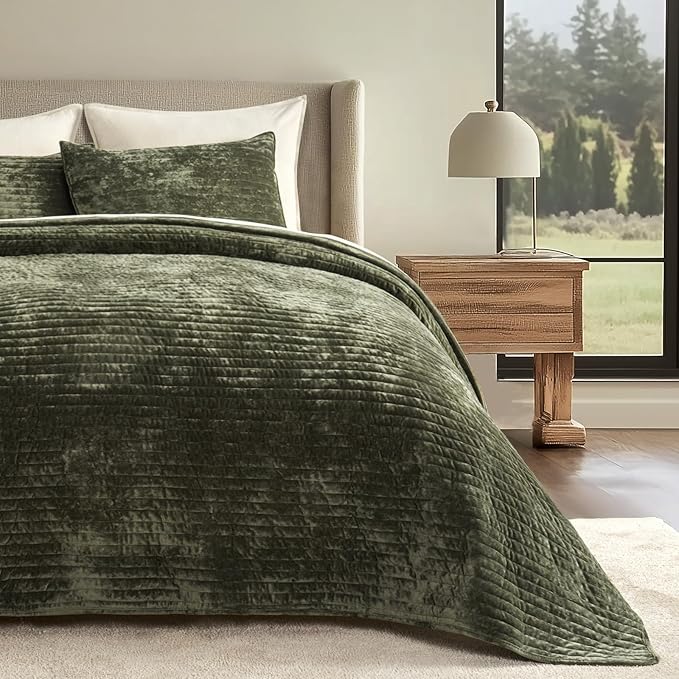 EVERGRACE Velvet Quilt Set California King 118'' x 106'', Luxurious Soft Striped Channel Bedding Set, Lightweight Velvet Comforter for All Season, Oversized Bedspread Coverlet w/ 2 Shams, Olive Green