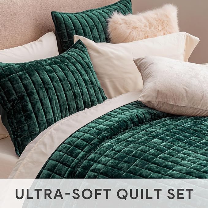 RECYCO Luxury Velvet Quilt Set King Size Bedding Sets, Ultra Soft Velvet Comforter Set, Lightweight Channel Box Stitch Oversized Bedspread Coverlet for All Season, with 2 Shams, Emerald Green