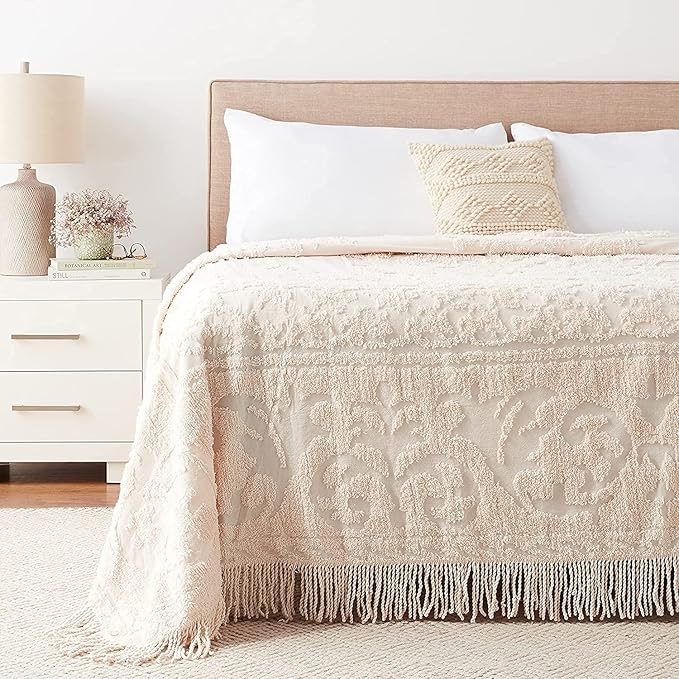 Beatrice Home Fashions Medallion Chenille Bedspread, Queen, Blush