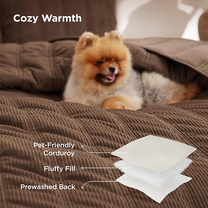 Bedsure Luxury Velvet Quilt King Size - Lightweight Velvet Brown Fluffy Comforter Set, Oversized Corduroy Bedspread Coverlet Winter Bedding Set, Pet-Friendly, Tear-Resistant, Ultra-Soft, 106"x96"