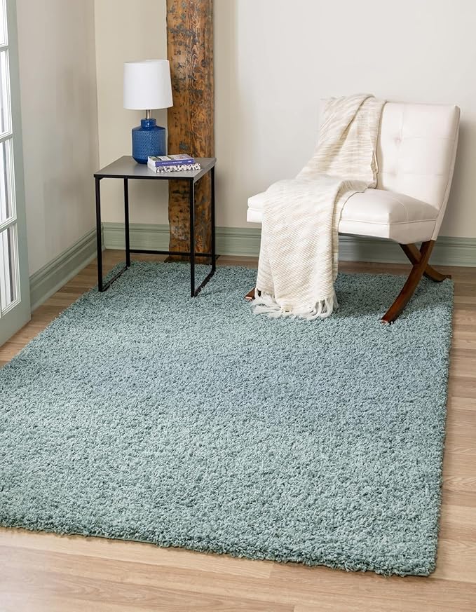 Unique Loom Solid Shag Collection Area Rug (6' 1" x 9' Rectangle, Light Slate Blue)