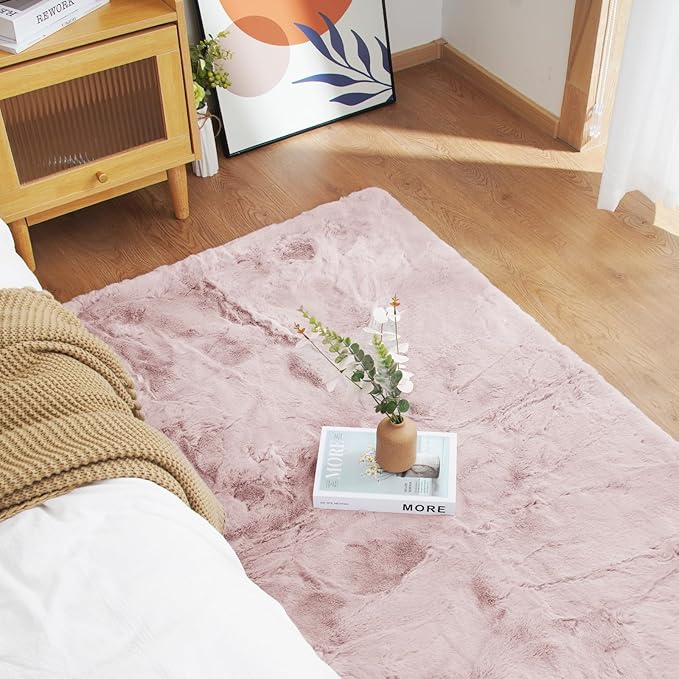 Latepis Pink Rugs for Bedroom Grils 4x6 Washable Fluffy Non-Slip Rug Soft Faux Rabbit Fur Furry Rug for Living Room, Playroom, Nursery and Dorm