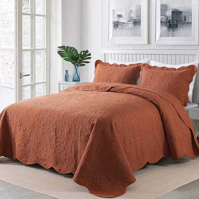 HoneiLife Embroidered Quilt King Size - 3 Pieces Microfiber Quilt Sets Lightweight Bedspreads Reversible Coverlets Retro Bed Cover Paisley Pattern Bedding Set All Season Quilts-Rust