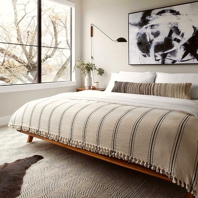 The Loomia 100% Cotton Luxurious Woven Turkish Queen Size Blanket