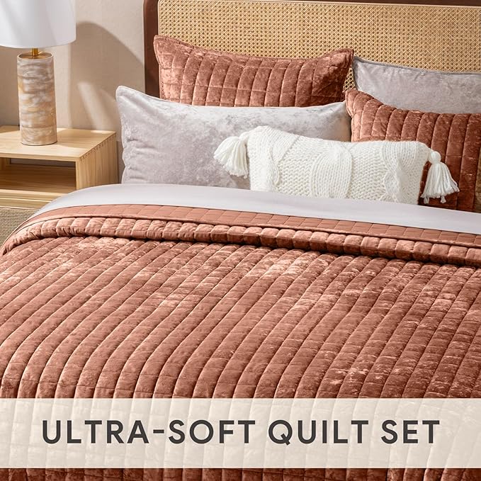 RECYCO Luxury Velvet Quilt Set King Size Bedding Sets, Ultra Soft Velvet Comforter Set, Lightweight Channel Box Stitch Oversized Bedspread Coverlet for All Season, with 2 Shams, Terracotta Fawn