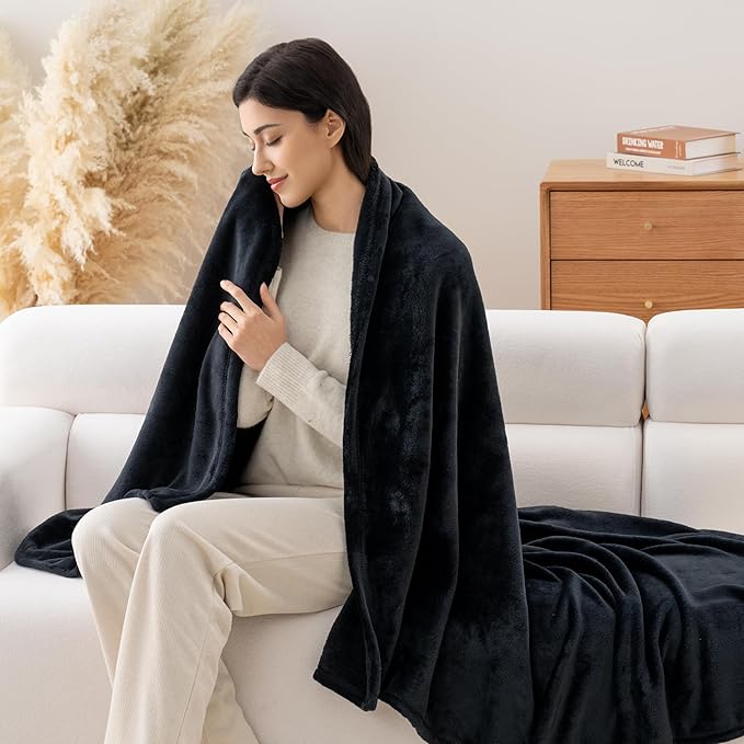 Luxury Fleece Warm Throw Blanket, Soft Lightweight Velvety Plush Throw for Couch and Bed, Cozy Comfy for All Seasons(Black, 50×70 Inches)