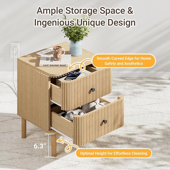 Night Stand Set of 2 with Charging Station, 18" Fluted Nightstand with Rounded Corners & Solid Wood Legs, 2 Drawers End Table, Mid Century Modern Bedside Table for Bedroom, Natural Oak